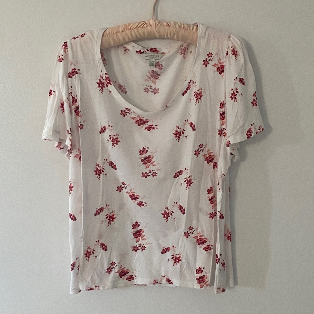 Lucky Brand White Scoop Neck Tee with Red Floral Print